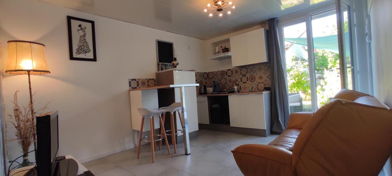 Bel Appartement Cosy Independant, Jolie Terrasse มงต์เปอลิเยร์ ภายนอก รูปภาพ
