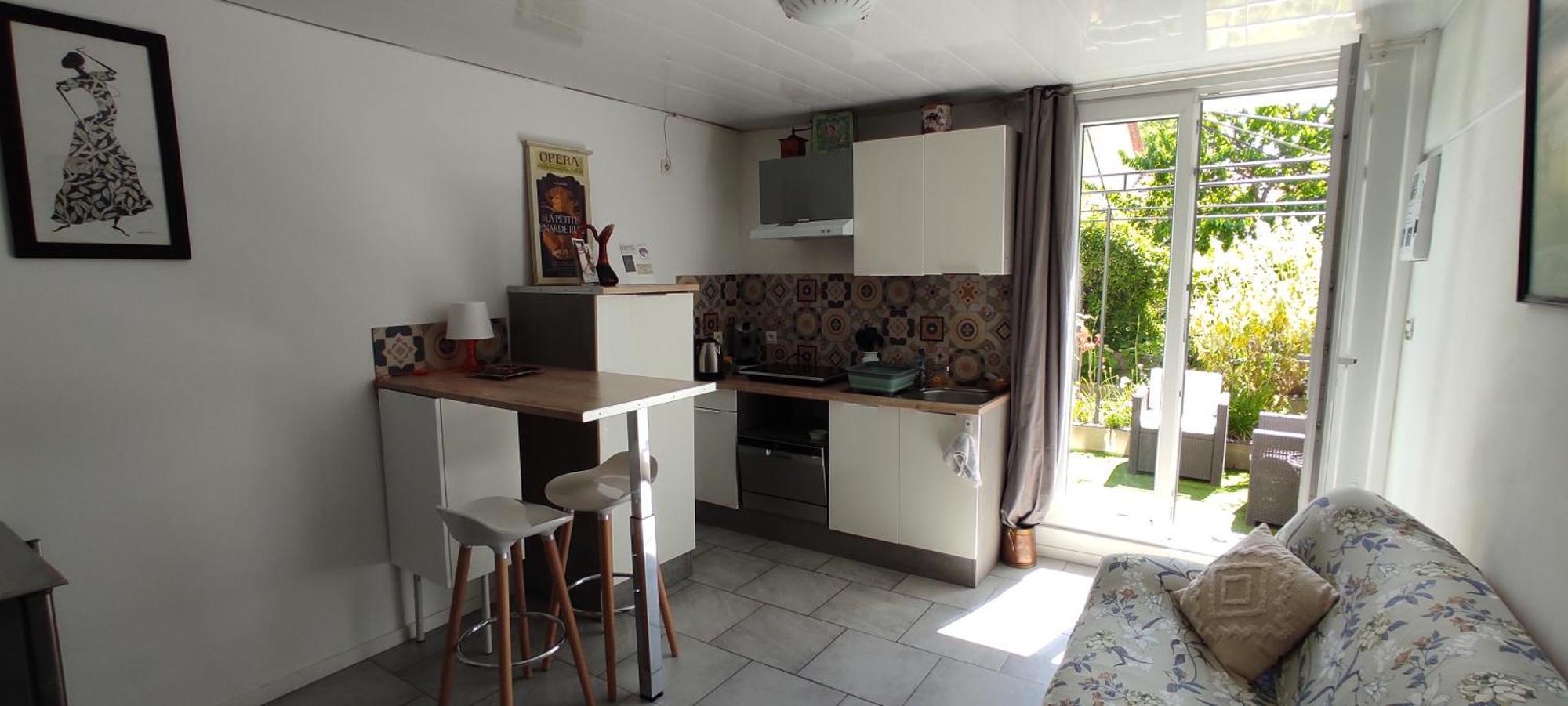 Bel Appartement Cosy Independant, Jolie Terrasse มงต์เปอลิเยร์ ภายนอก รูปภาพ